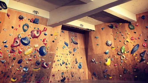 福島県のクライミング施設「MOVEMENT Climbing Space」